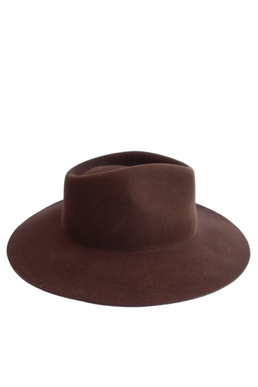 Curved Brim-Chocolate Brown